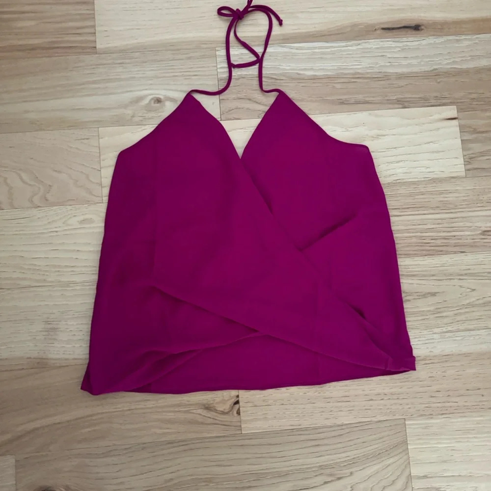 Revolve Three Eighty Two Crossover Drape Tie Halter Top fuchsia pink size Small